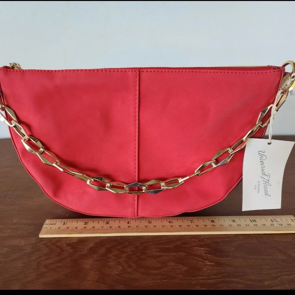 Universal Thread Women's Slouched Half Moon Shoulder Bag Red - Picture 2 of 3
